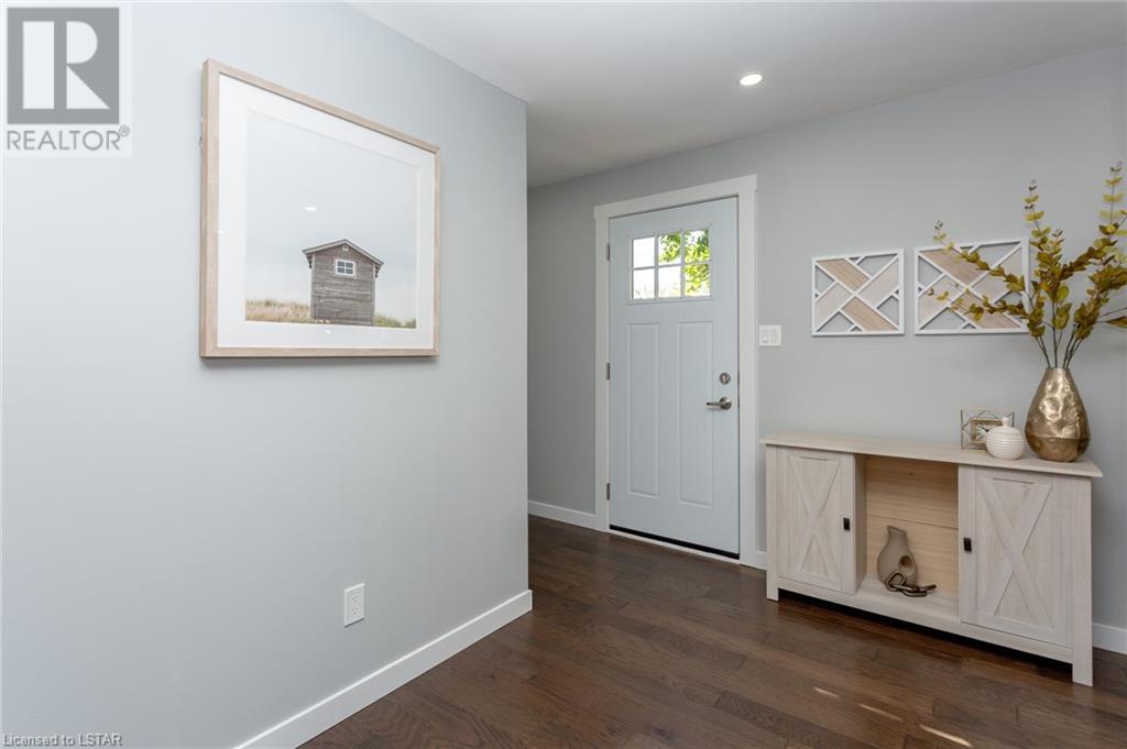 Listing 40413399 - Large Photo # 7