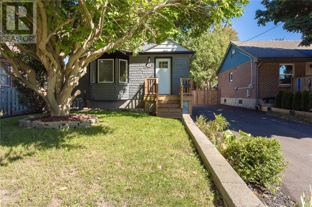 Listing 40413399 - Large Photo # 2