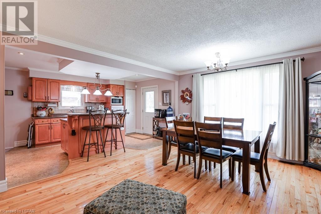 Listing 40413671 - Large Photo # 19