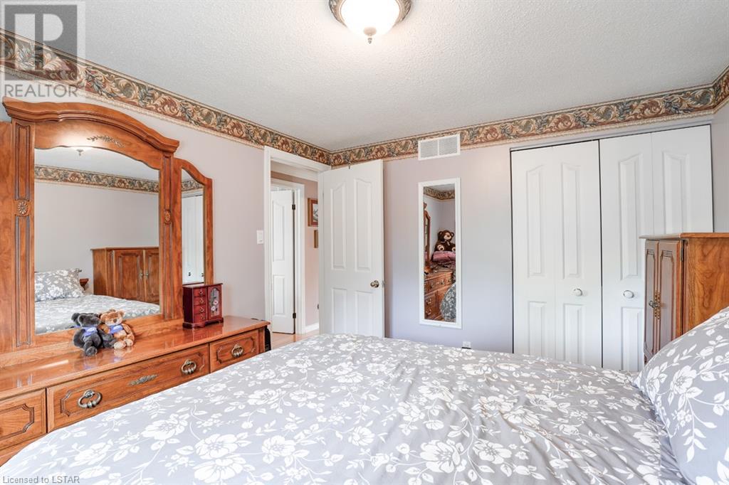 Listing 40413671 - Large Photo # 28