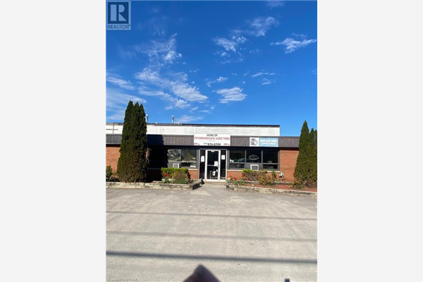 810 RYE Street, Peterborough