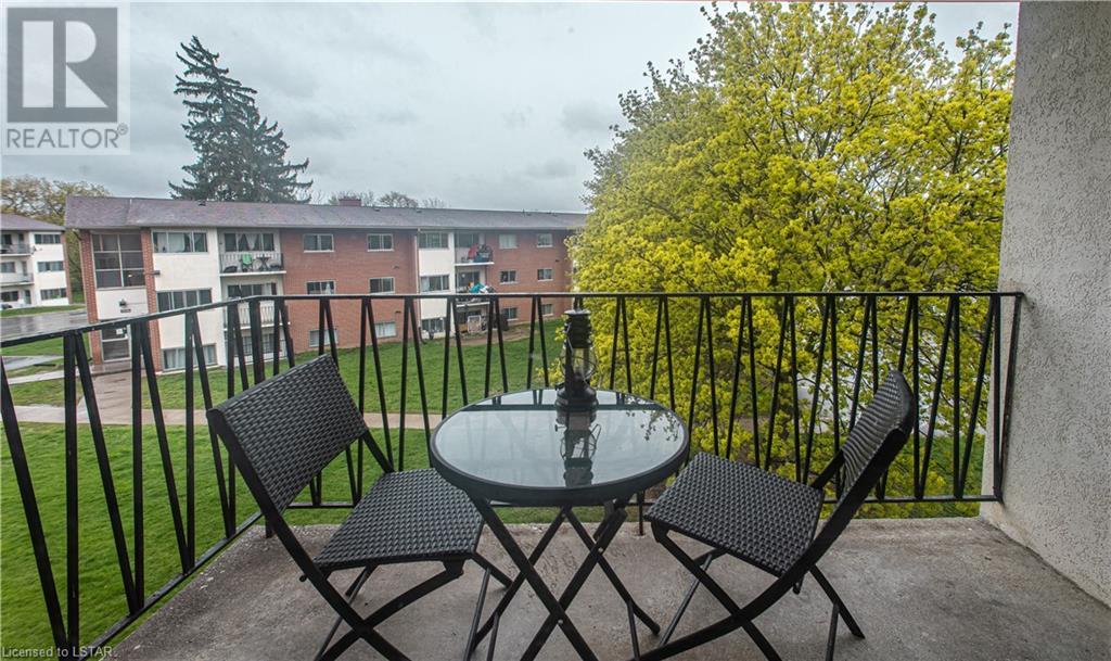 Listing 40414115 - Large Photo # 14