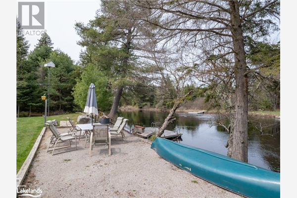 174 CEDAR SHORES, Bracebridge