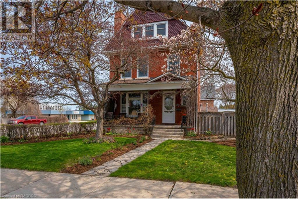 210 12TH Street E, Owen Sound