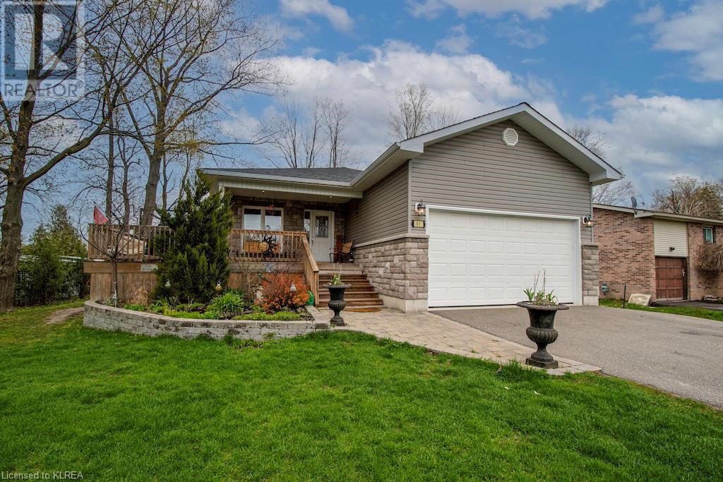 Listing 40415130 - Large Photo # 3