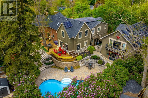 296 PINE Street, Milton
