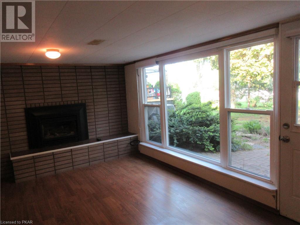 Listing 40415608 - Large Photo # 35