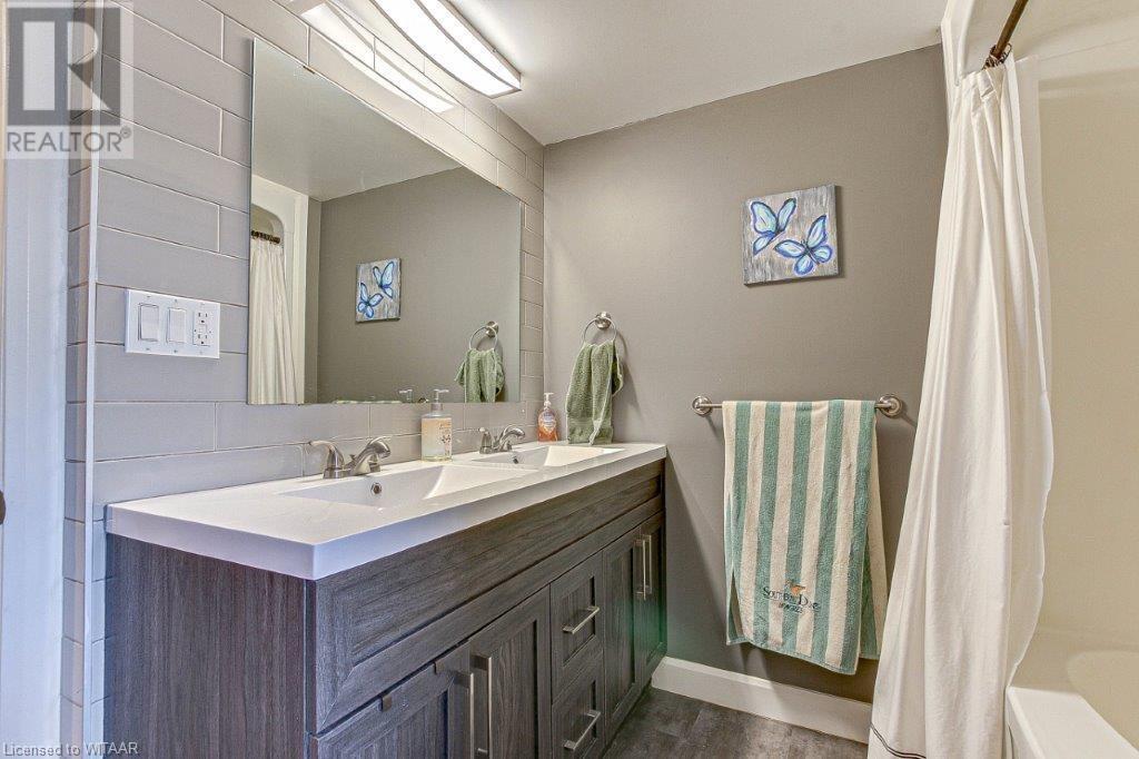 Listing 40415835 - Large Photo # 10