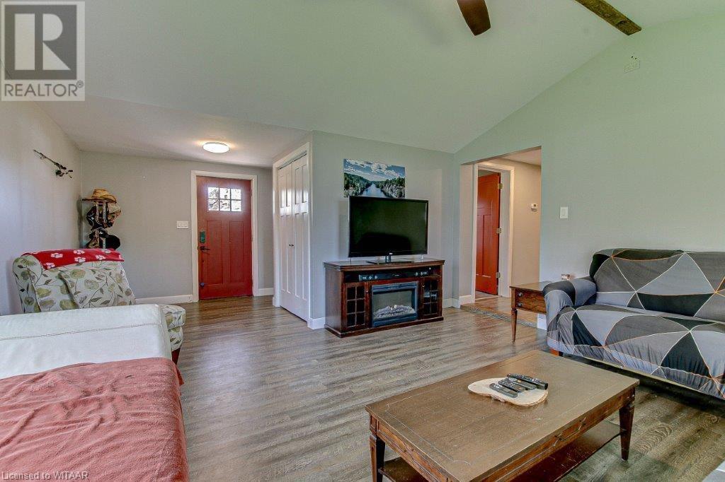 Listing 40415835 - Large Photo # 17