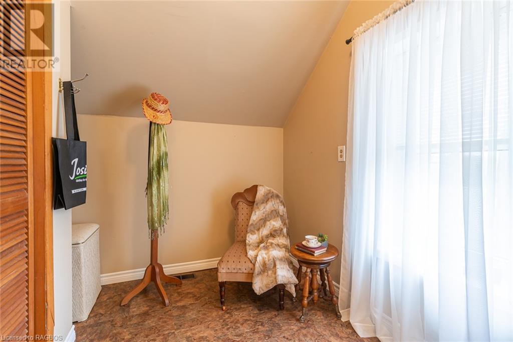 Listing 40415851 - Large Photo # 28