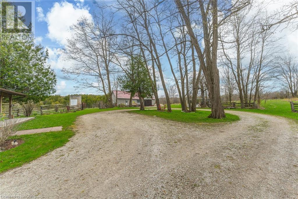 Listing 40415851 - Large Photo # 32