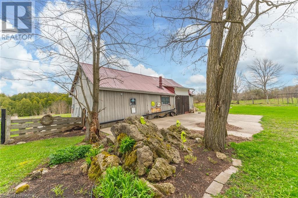 Listing 40415851 - Large Photo # 33