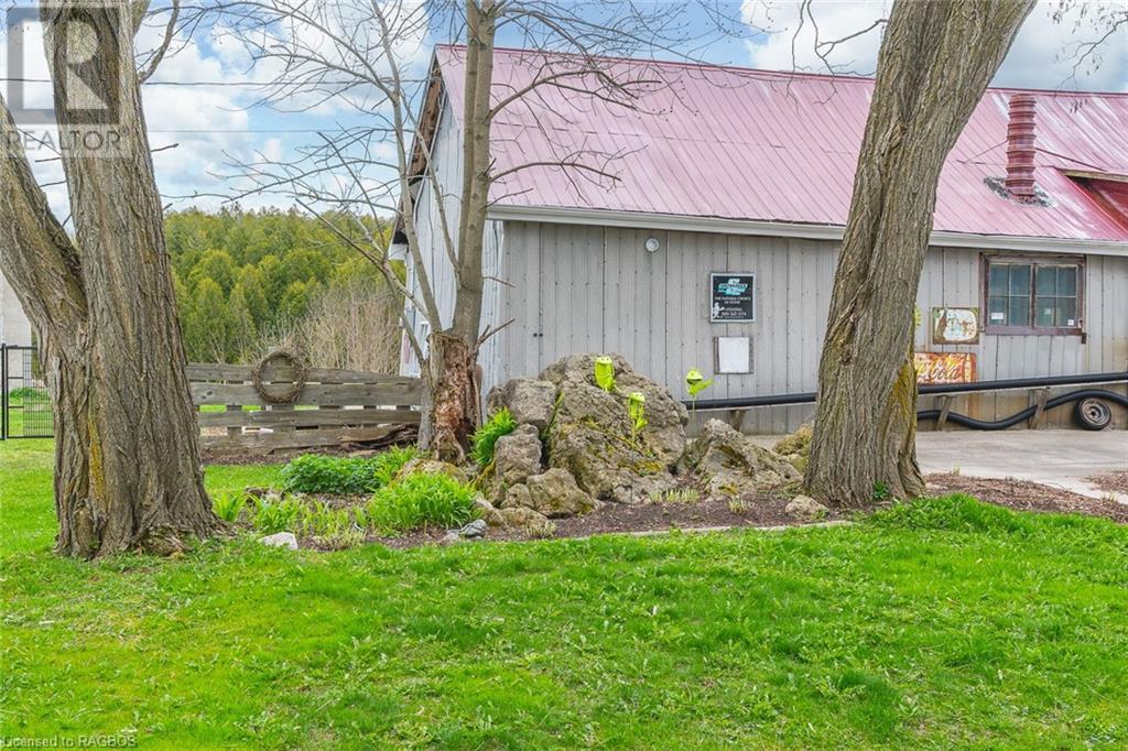 Listing 40415851 - Large Photo # 34