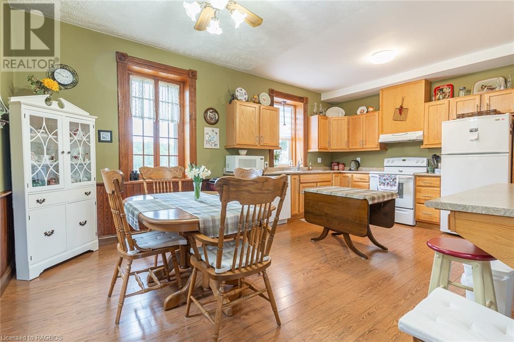 Listing 40415851 - Large Photo # 12