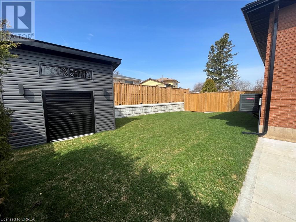 Listing 40415886 - Large Photo # 5