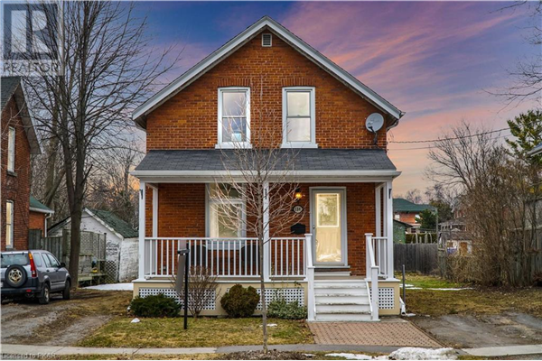 136 CHAPEL Street, Cobourg