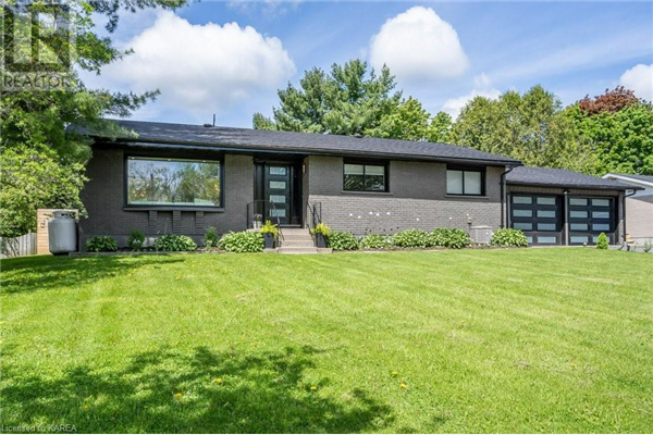 1611 SUNNYSIDE Road, Kingston