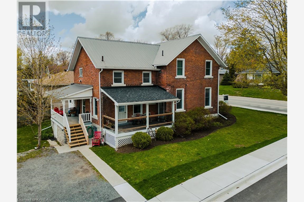 134 BRIDGE Street W, Napanee
