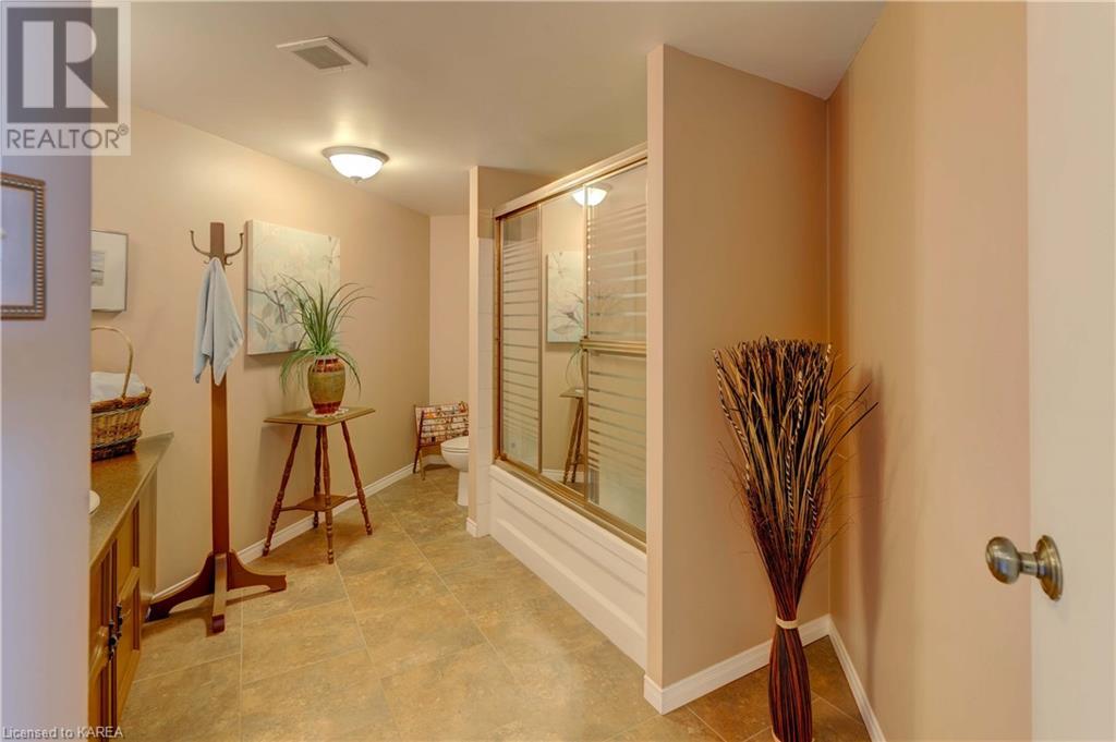 Listing 40416215 - Large Photo # 4