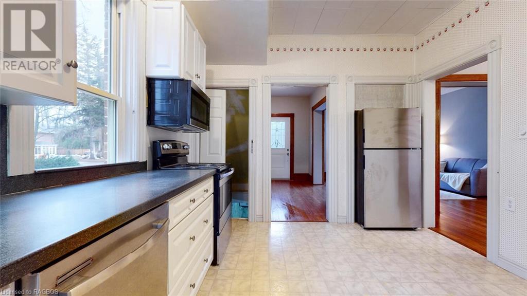 550 10TH STREET A WEST