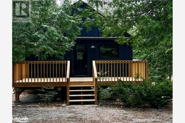 20 FOREST Road, Tiny