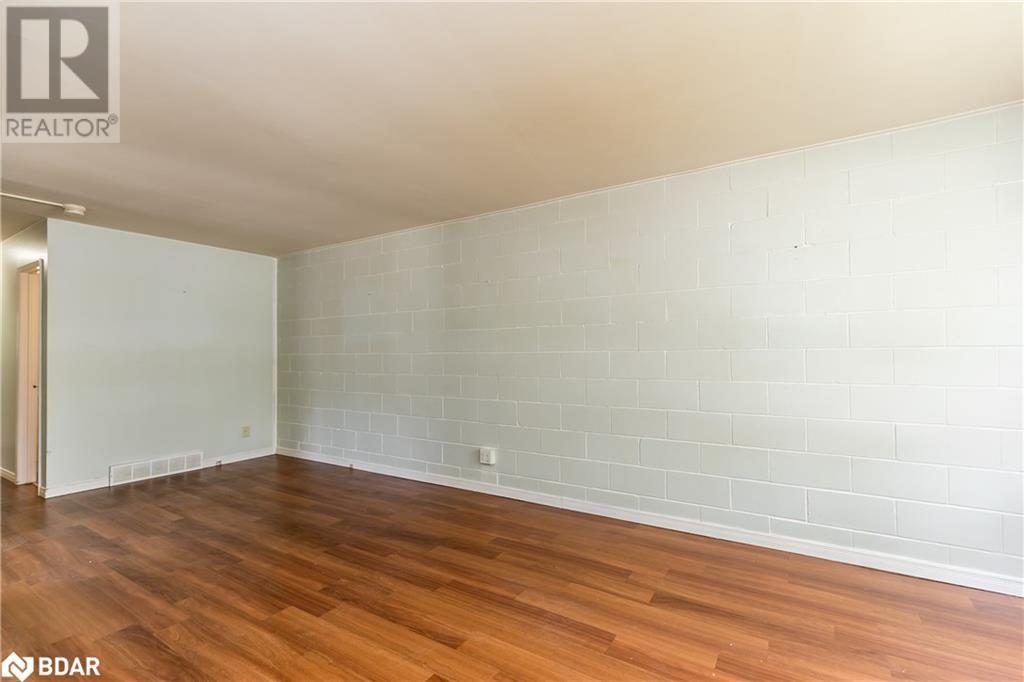 Listing 40416587 - Large Photo # 12