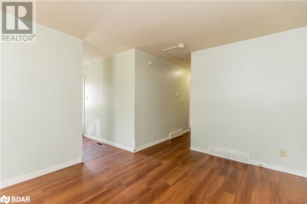 Listing 40416587 - Large Photo # 14