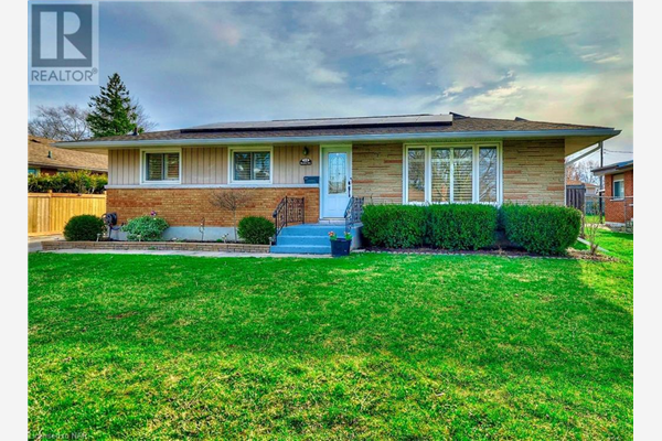 11 BRADEN Avenue, Welland