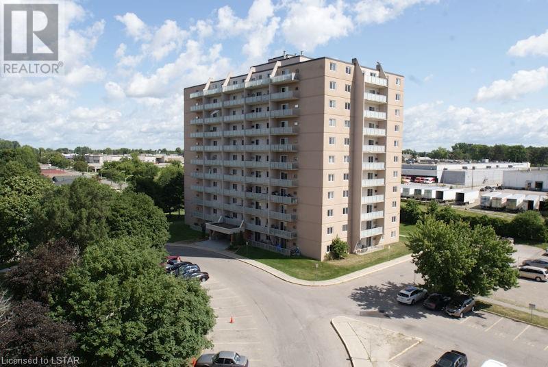 Listing 40417507 - Large Photo # 1
