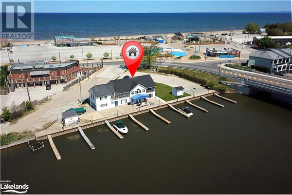 15 WILLOW Street, Wasaga Beach