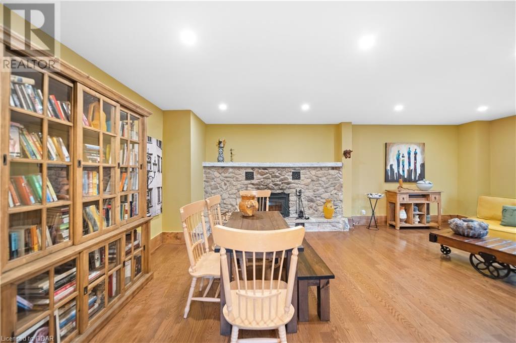 Listing 40417706 - Large Photo # 5