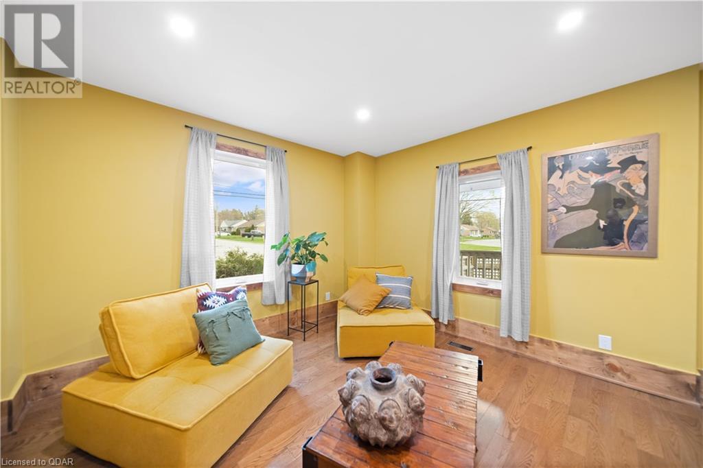 Listing 40417706 - Large Photo # 10