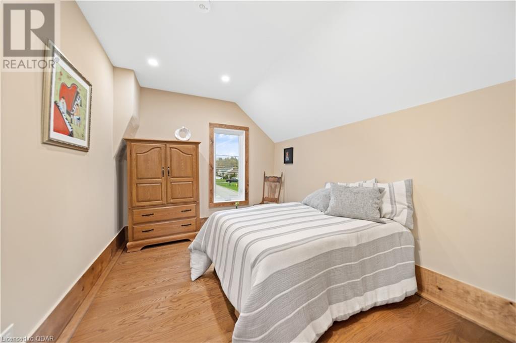 Listing 40417706 - Large Photo # 24
