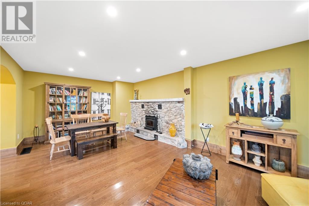 Listing 40417706 - Large Photo # 11