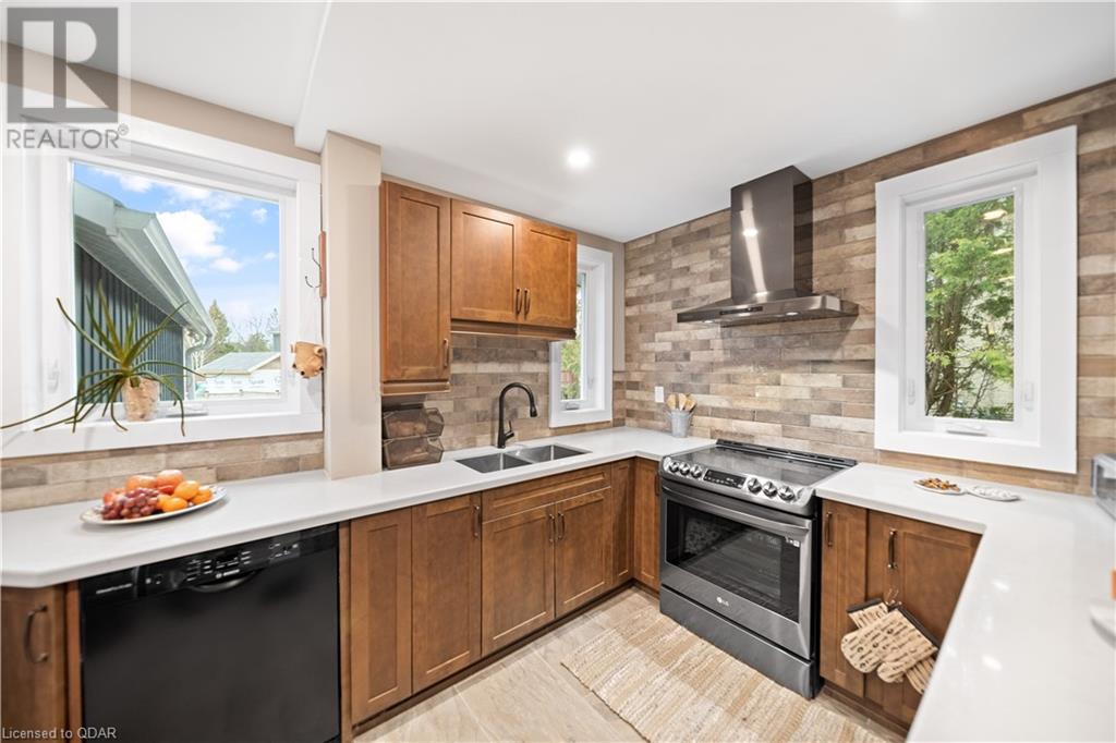 Listing 40417706 - Large Photo # 15