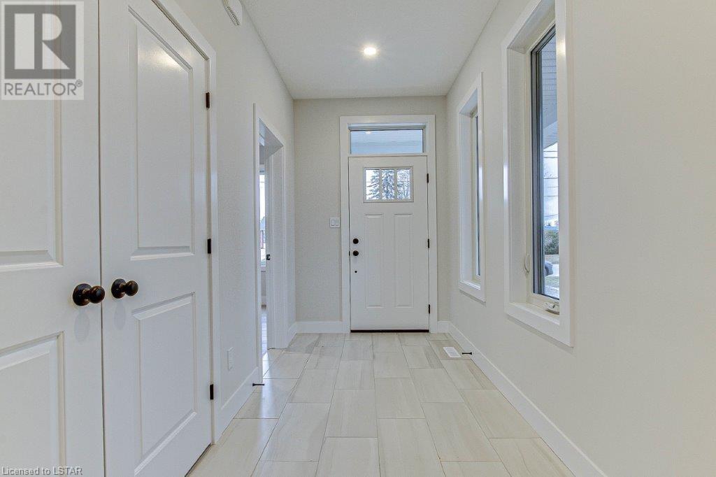Listing 40417892 - Large Photo # 4