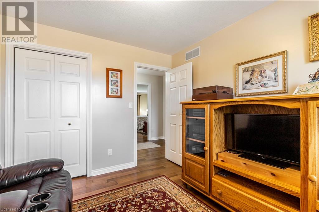 Listing 40418041 - Large Photo # 17