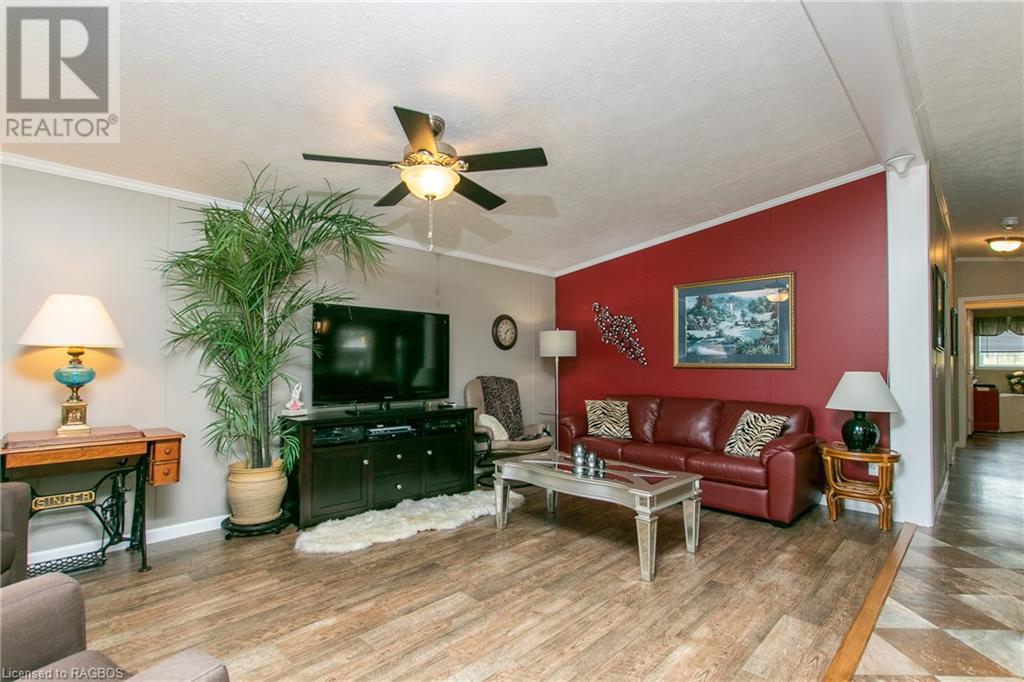 142 ROSEWOOD Drive