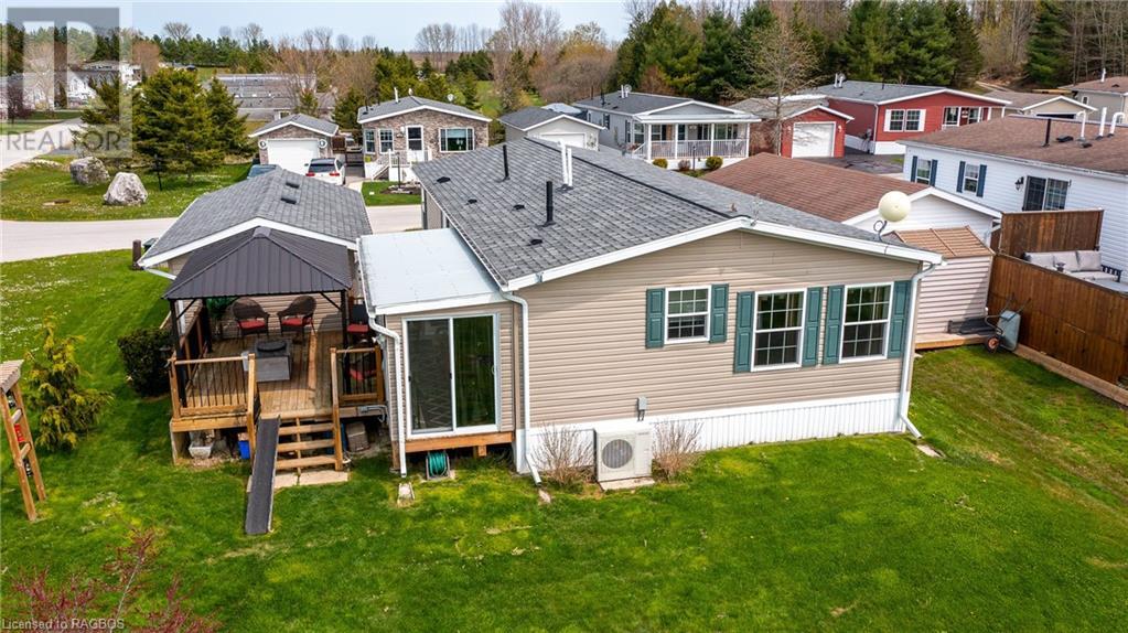 142 ROSEWOOD Drive