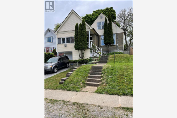 6392 DIVISION Street, Niagara Falls