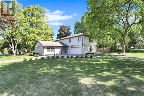 154 HUNT CLUB Drive, London