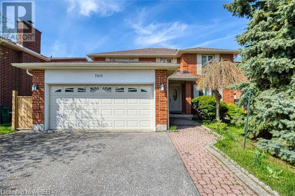 700 WILLOWBANK Trail, Mississauga