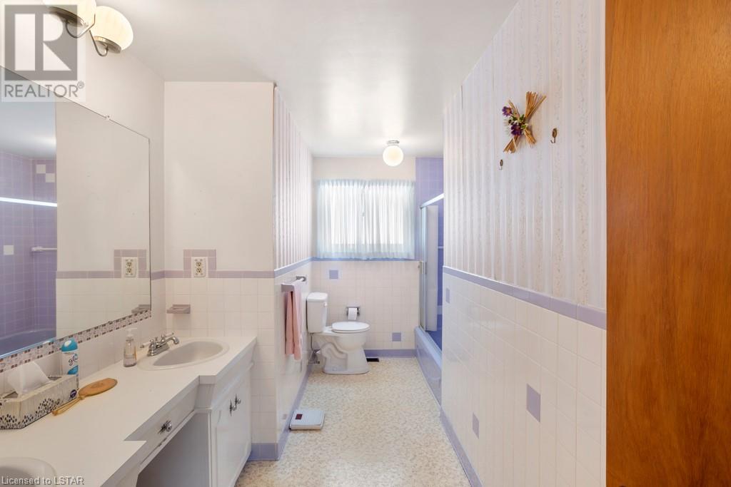 Listing 40418234 - Large Photo # 6