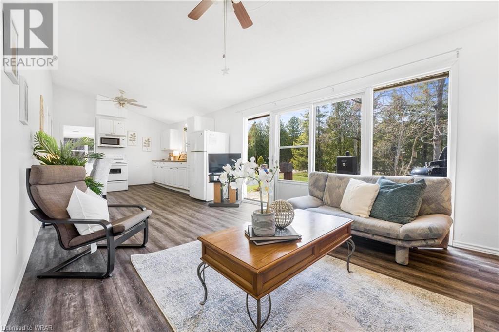 Listing 40418252 - Large Photo # 7