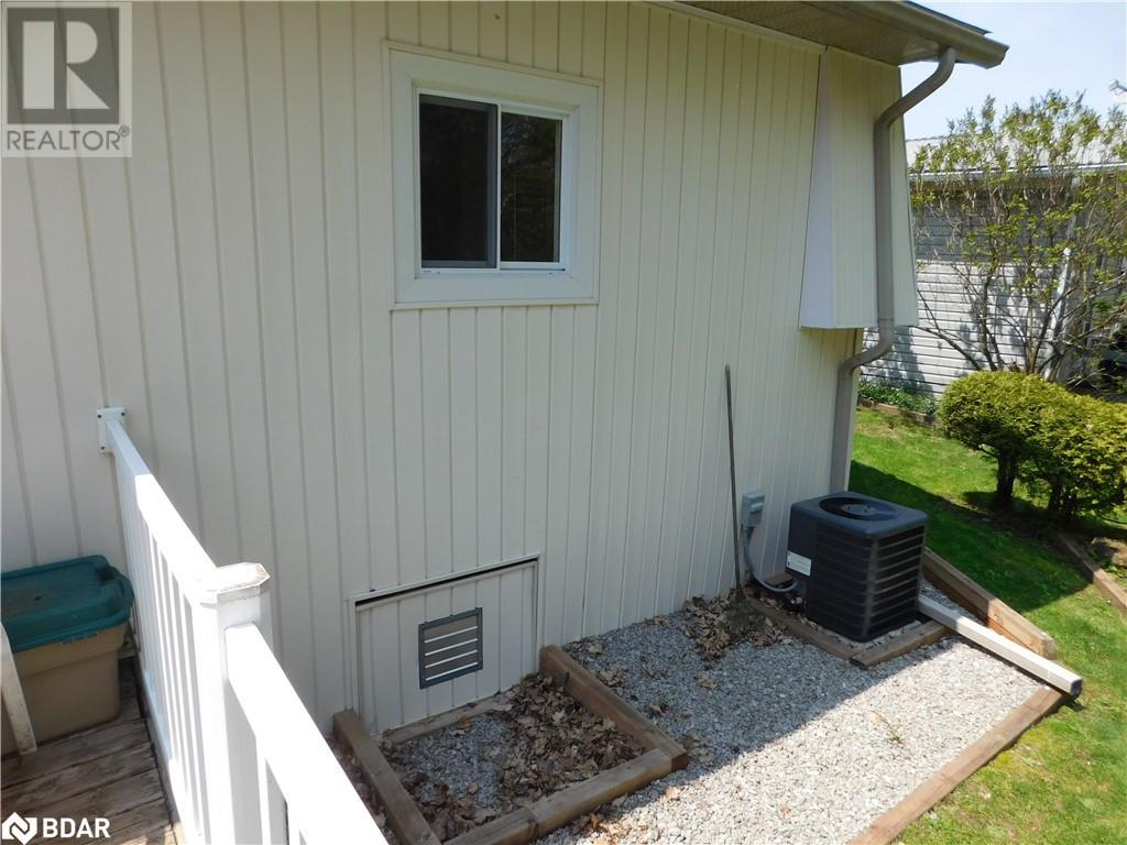 Listing 40418289 - Large Photo # 7