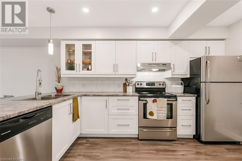 Listing 40418412 - Large Photo # 4
