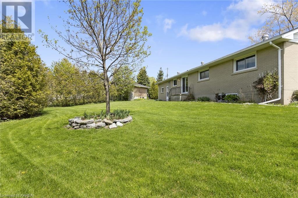 Listing 40418502 - Large Photo # 38