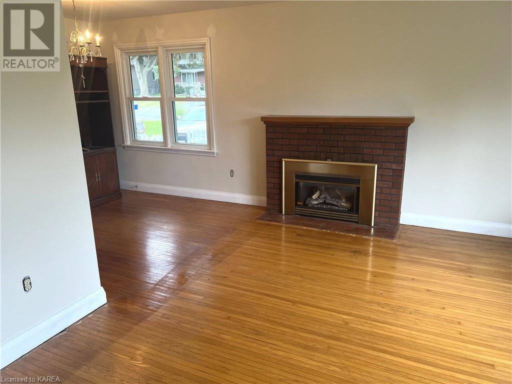 Listing 40418586 - Large Photo # 8