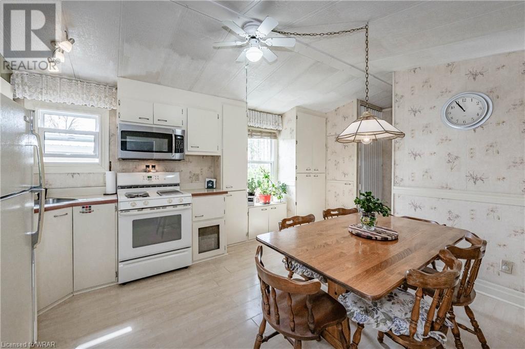 Listing 40418588 - Large Photo # 18