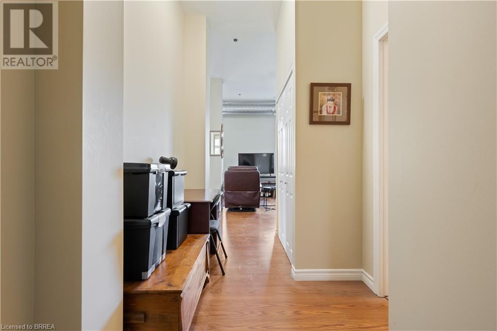 Listing 40418691 - Large Photo # 18